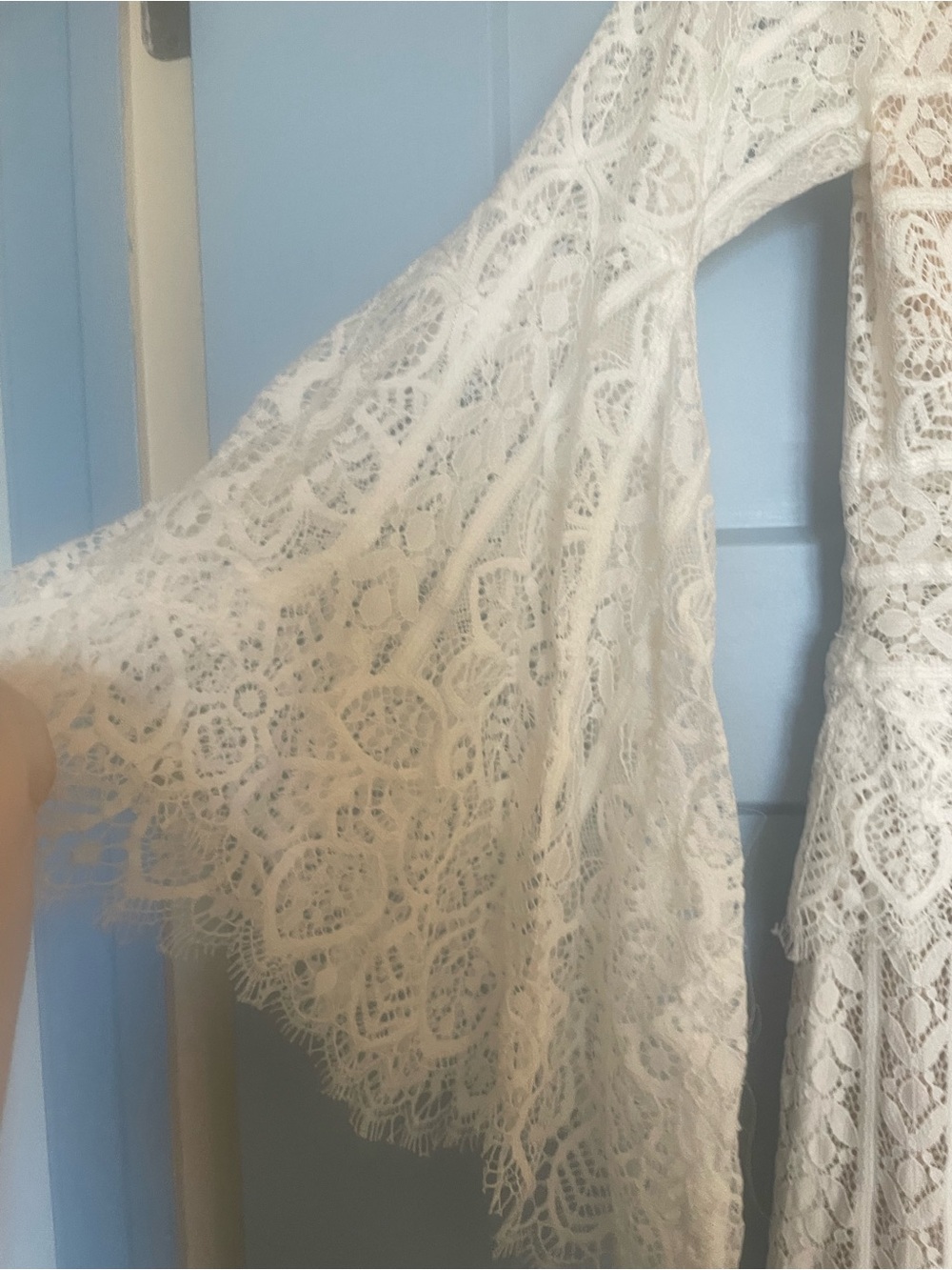 New with tags, boho lace wedding dress - Picture 8 of 15
